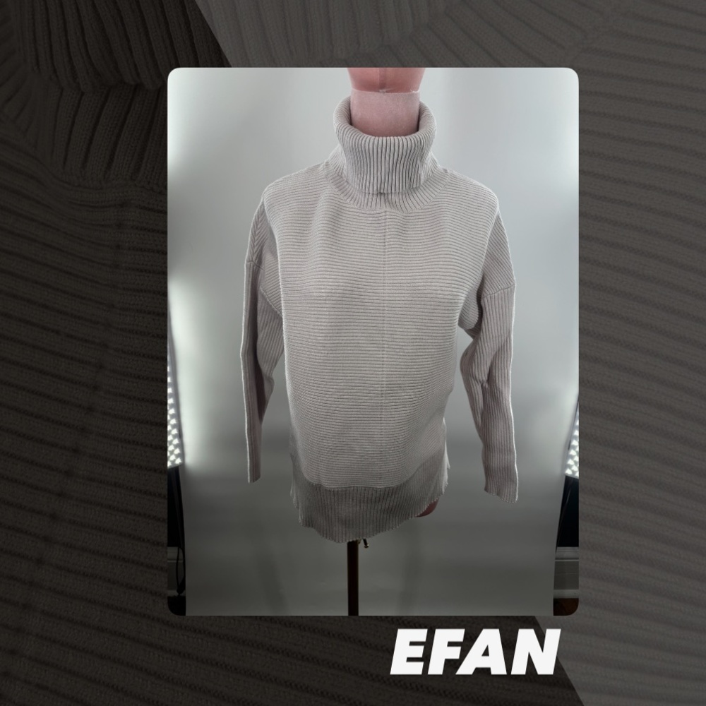 EUC Efan Grey Oversized Turtleneck Sweater